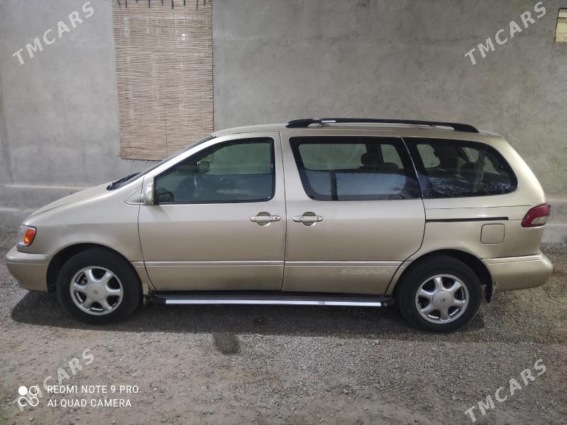 Toyota Sienna 2002 - 130 000 TMT - Sakarçäge - img 3