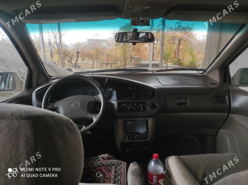 Toyota Sienna 2002 - 130 000 TMT - Sakarçäge - img 2