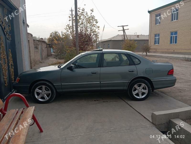 Toyota Avalon 1999 - 140 000 TMT - Garabekewül - img 1