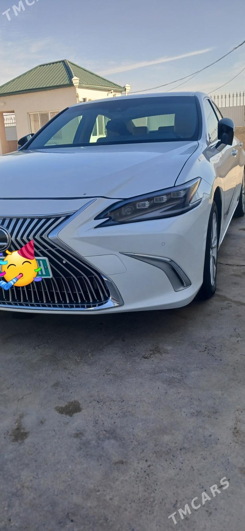 Lexus ES 350 2022 - 560 000 TMT - Mary - img 2