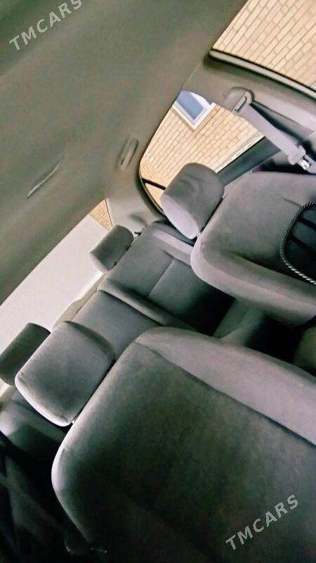 Toyota Corolla 2004 - 120 000 TMT - Халач - img 3