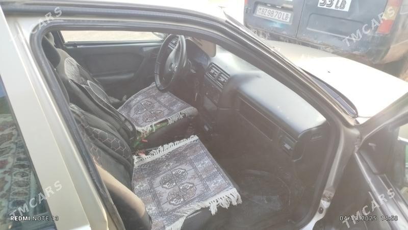 Opel Vectra 1991 - 30 000 TMT - Farap - img 4