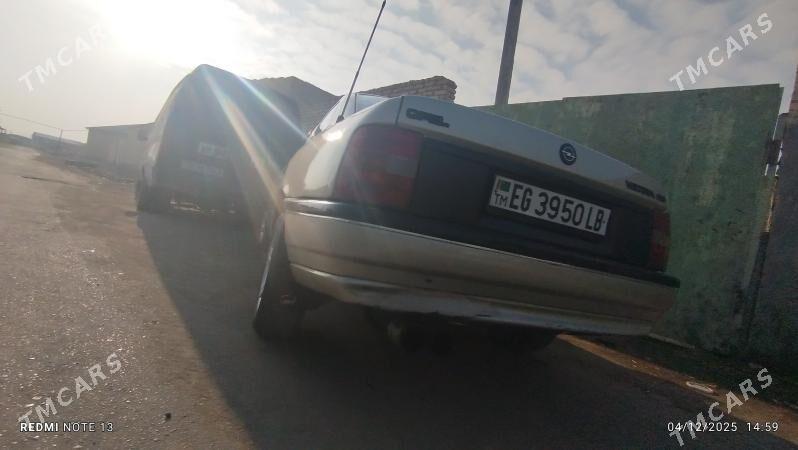 Opel Vectra 1991 - 30 000 TMT - Farap - img 2