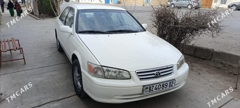 Toyota Camry 2001 - 155 000 TMT - Дашогуз - img 2