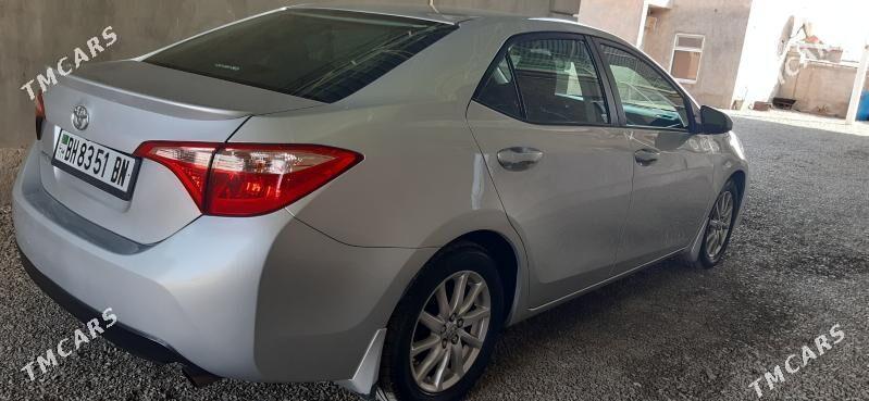 Toyota Corolla 2018 - 200 000 TMT - Туркменбаши - img 3