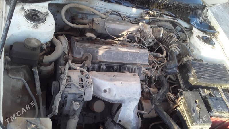 Toyota Corona 1992 - 45 000 TMT - Halaç - img 4