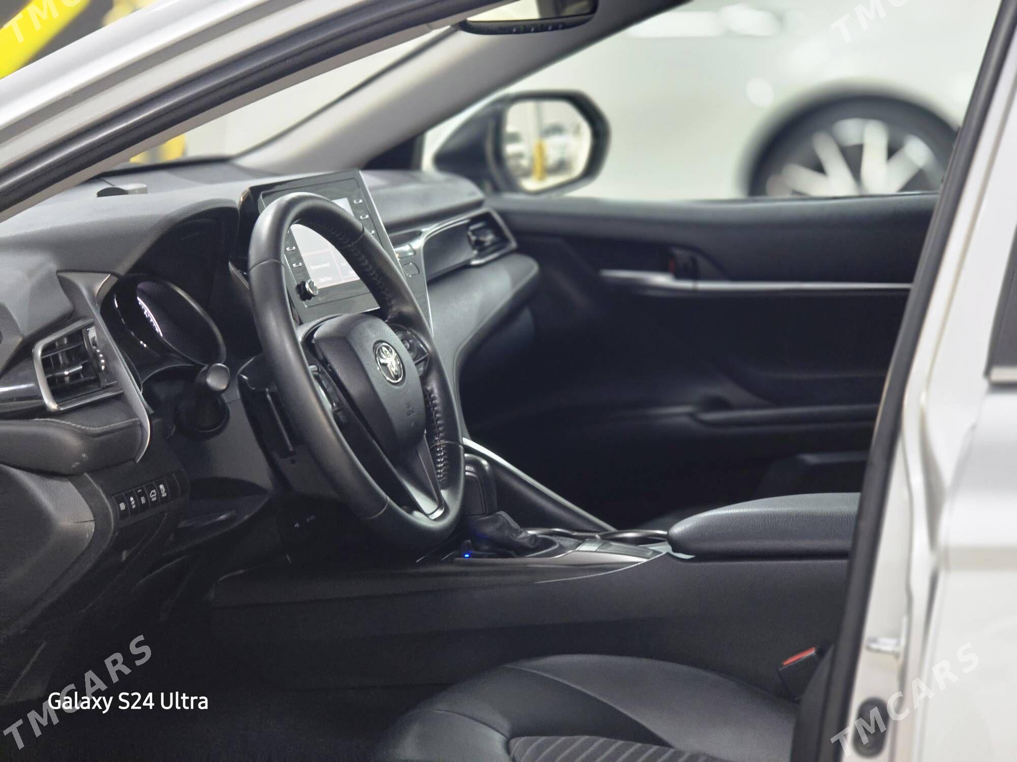 Toyota Camry 2023 - 300 000 TMT - Мары - img 7