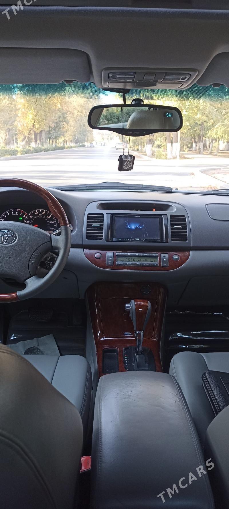 Toyota Camry 2005 - 290 000 TMT - Aşgabat - img 4