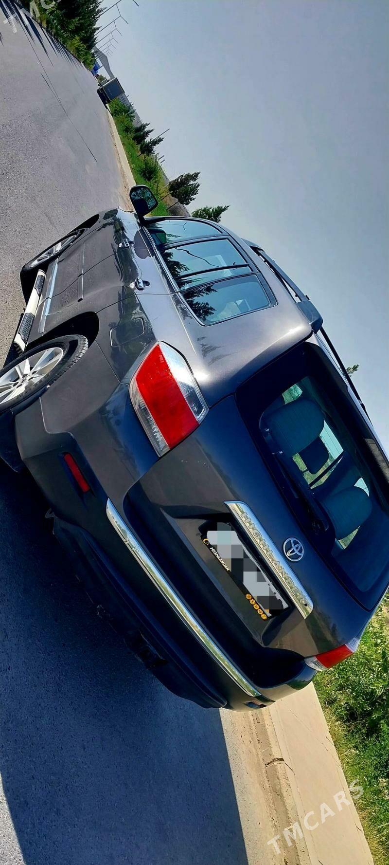 Toyota Highlander 2012 - 320 000 TMT - Halaç - img 4