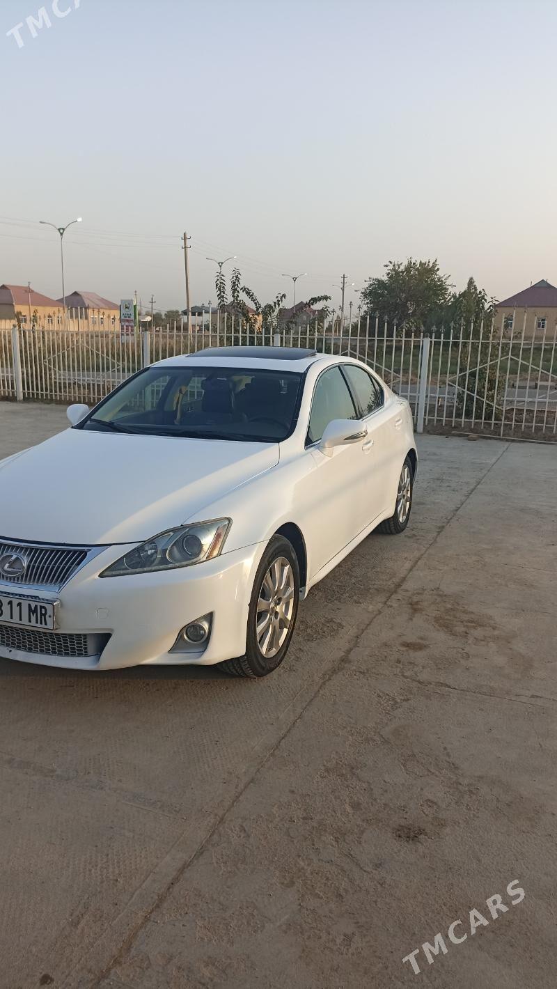 Lexus IS 250 2011 - 180 000 TMT - Каракумский этрап - img 1