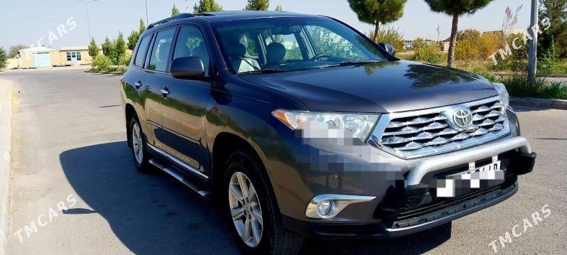 Toyota Highlander 2012 - 320 000 TMT - Halaç - img 3