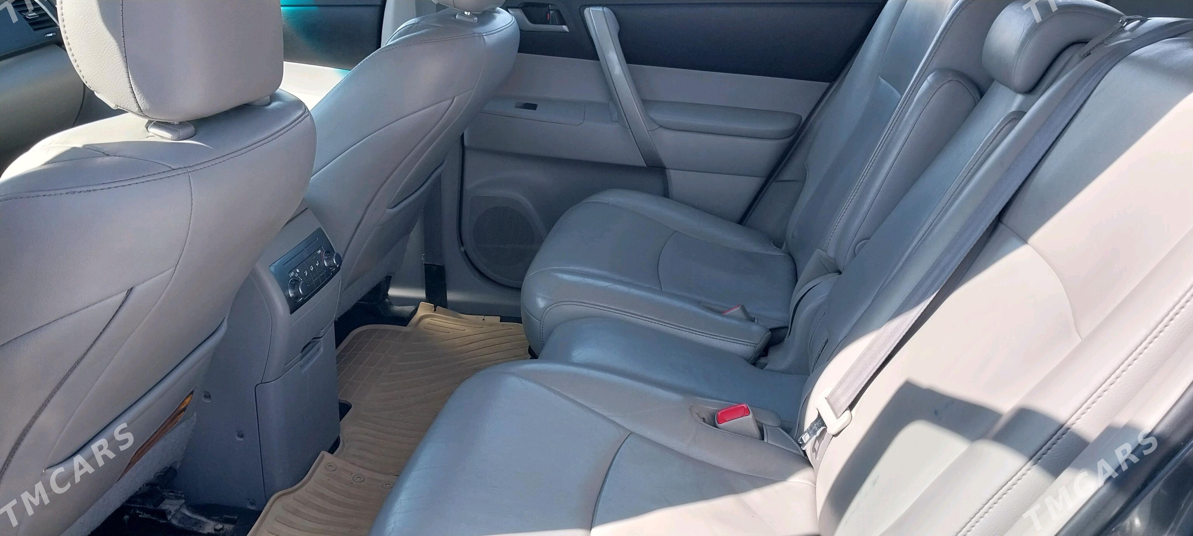 Toyota Highlander 2012 - 320 000 TMT - Halaç - img 6