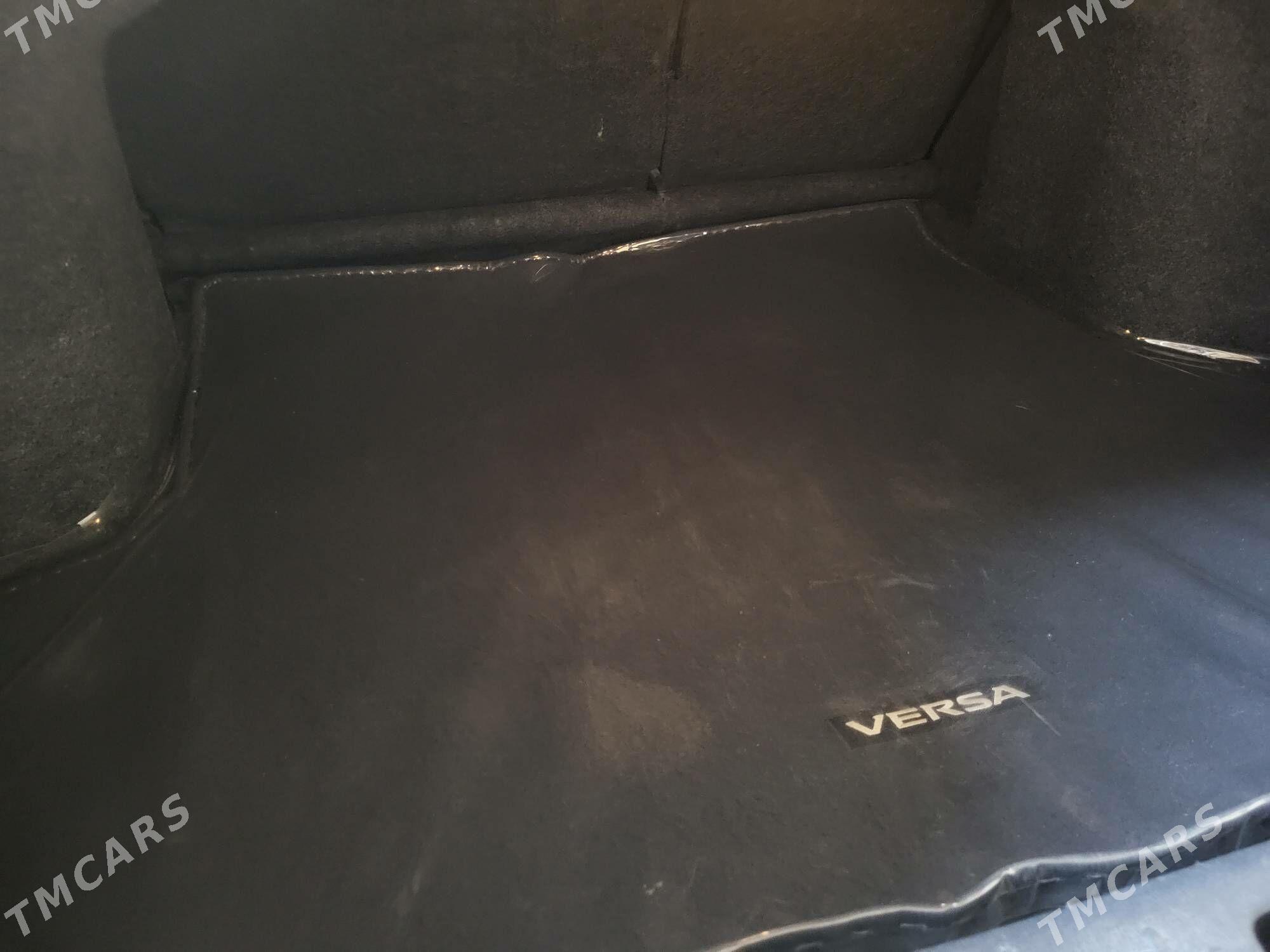 Nissan Versa 2013 - 127 000 TMT - Байрамали - img 6