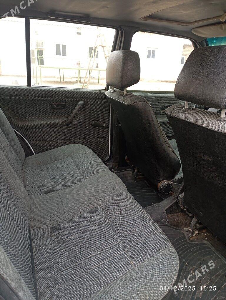 Volkswagen Golf 1992 - 28 000 TMT - Бабадайхан - img 3