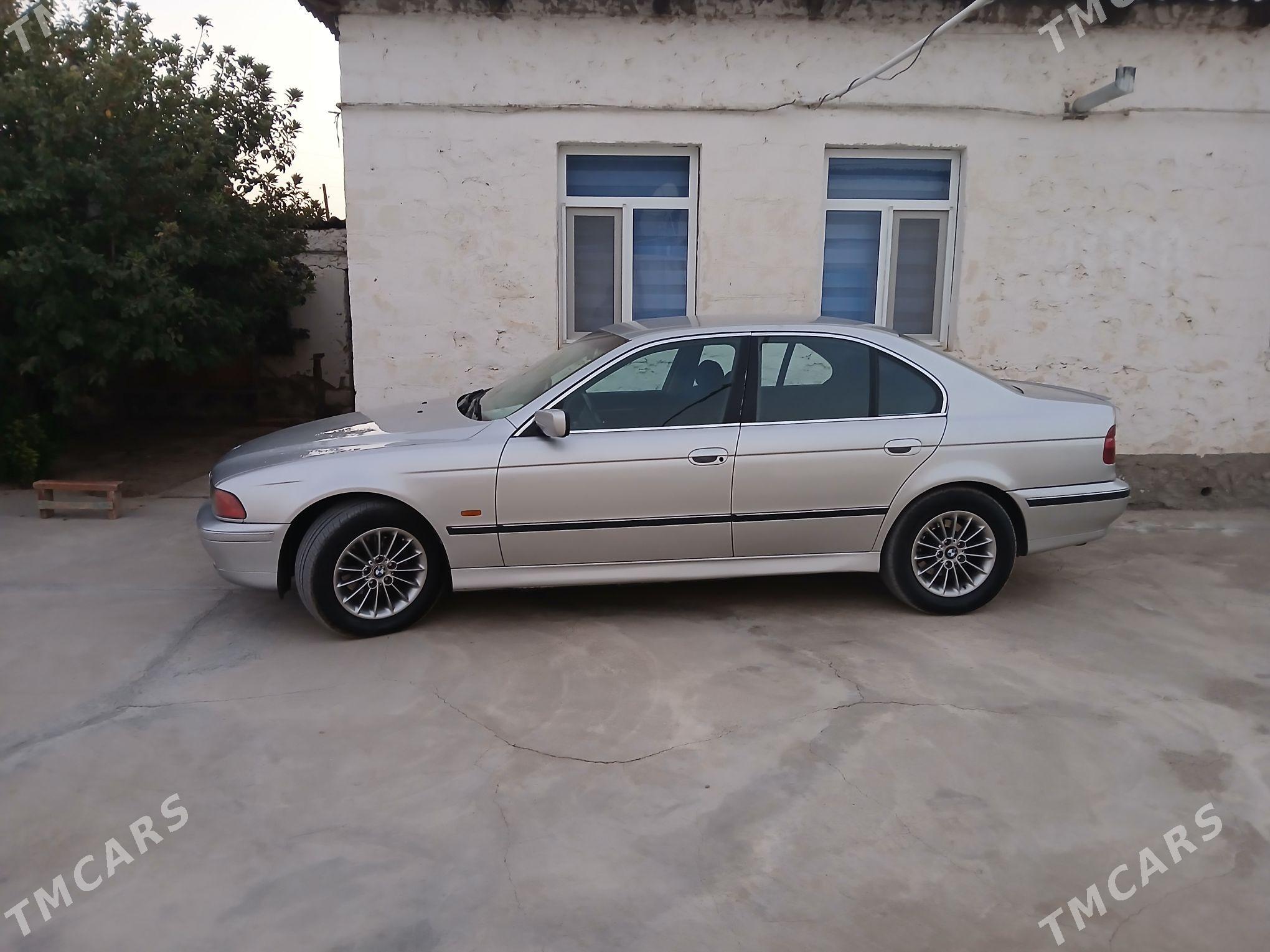 BMW 525 1998 - 110 000 TMT - Джебел - img 3