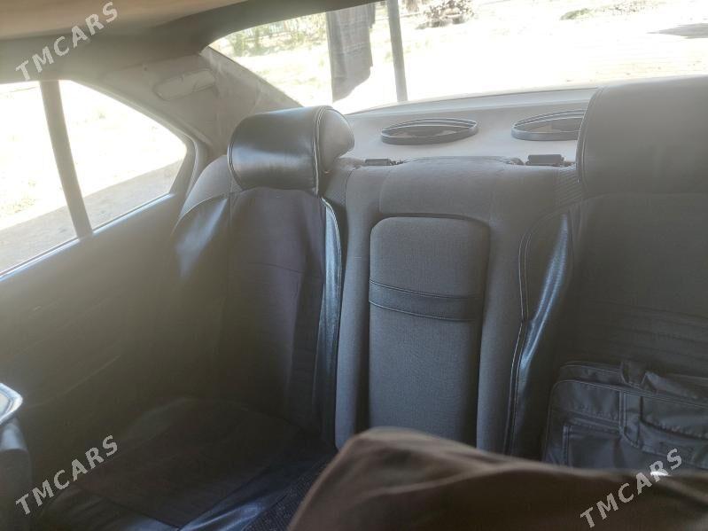 BMW 520 1989 - 50 000 TMT - Mary - img 10