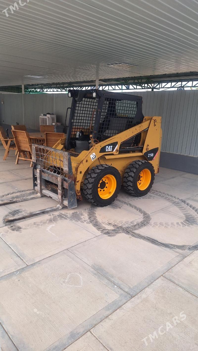 Caterpillar Forklift 2008 - 215 000 TMT - Ашхабад - img 3