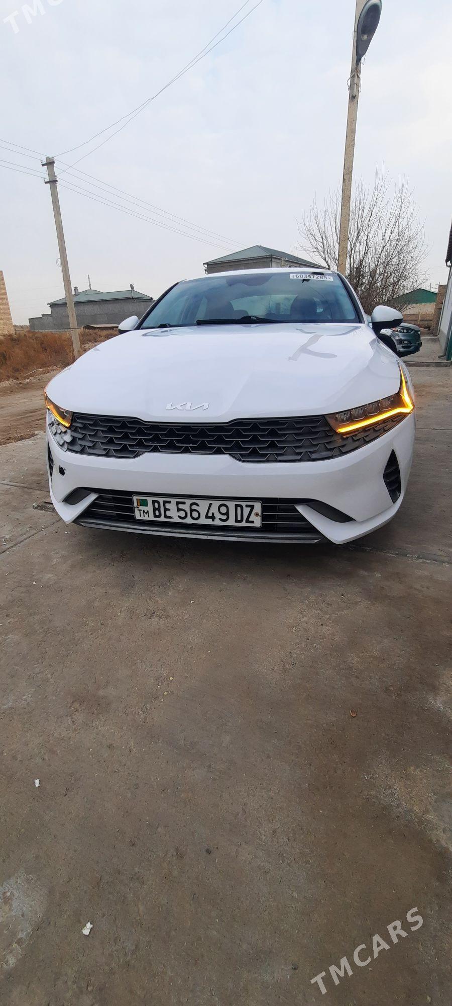 Kia K5 2022 - 280 000 TMT - Daşoguz - img 1