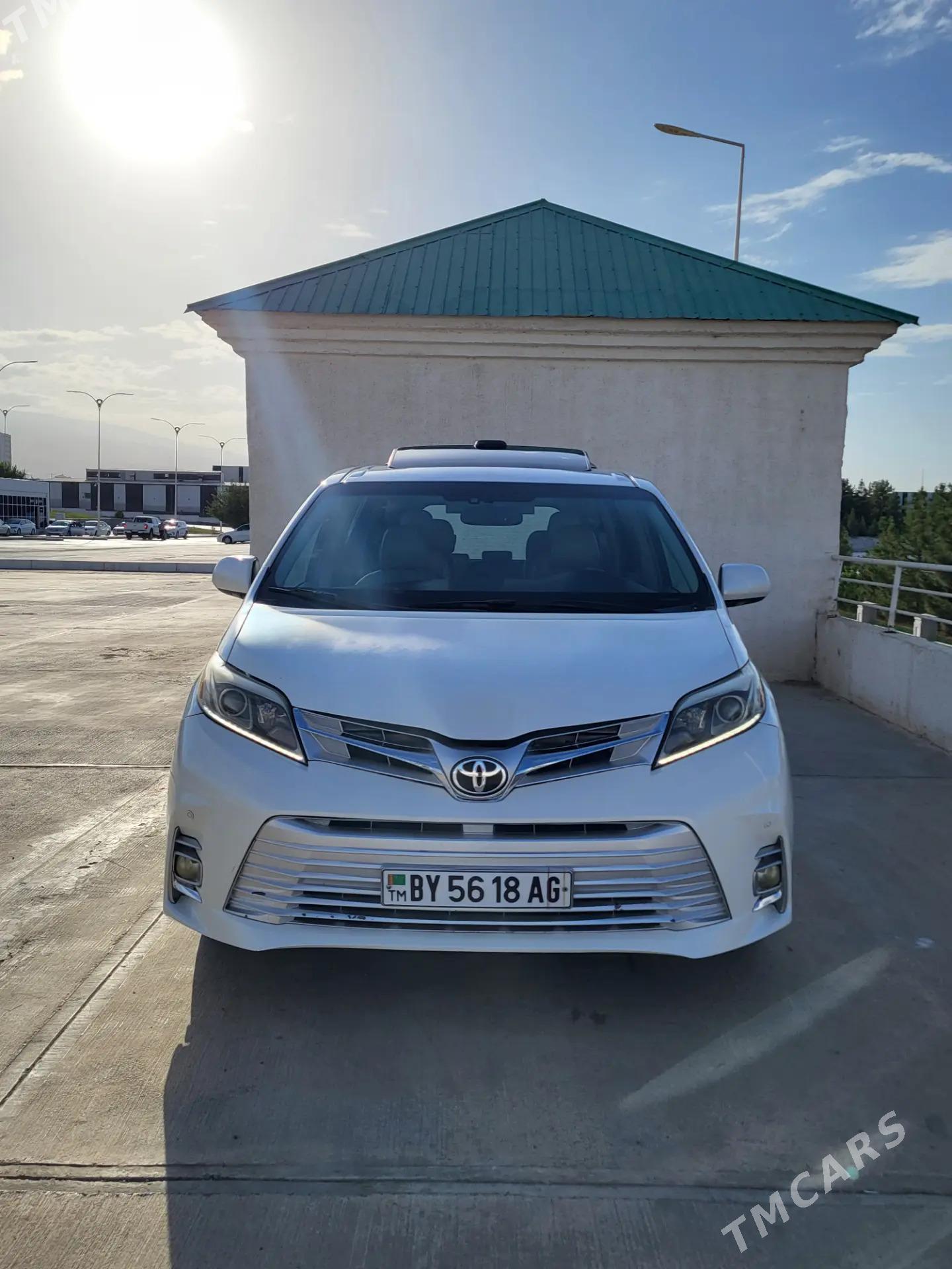 Toyota Sienna 2010 - 318 000 TMT - Ашхабад - img 5