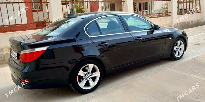 BMW E60 2004 - 180 000 TMT - Балканабат - img 1