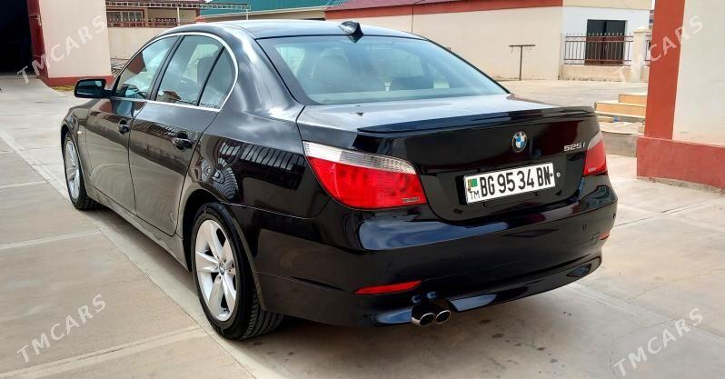 BMW E60 2004 - 180 000 TMT - Балканабат - img 2