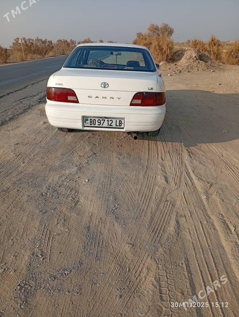 Toyota Camry 1995 - 85 000 TMT - Сейди - img 3