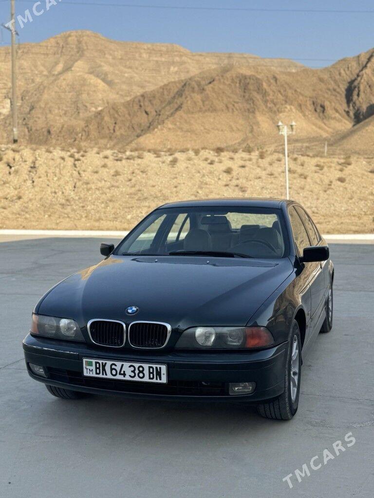 BMW E39 1996 - 86 000 TMT - Балканабат - img 2