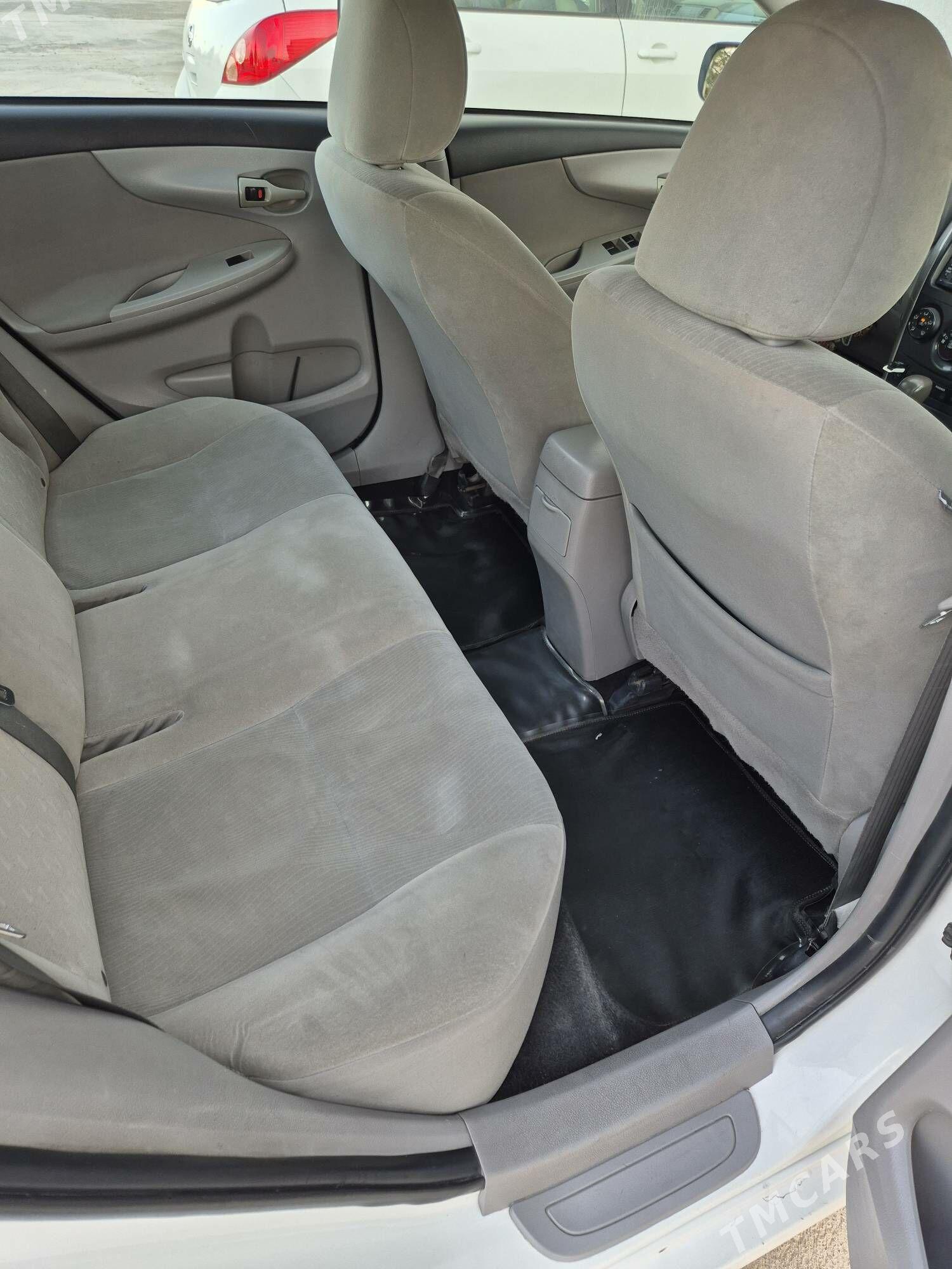 Toyota Corolla 2011 - 153 000 TMT - Aşgabat - img 6