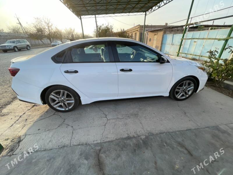 Kia Forte 2021 - 250 000 TMT - Mary - img 6