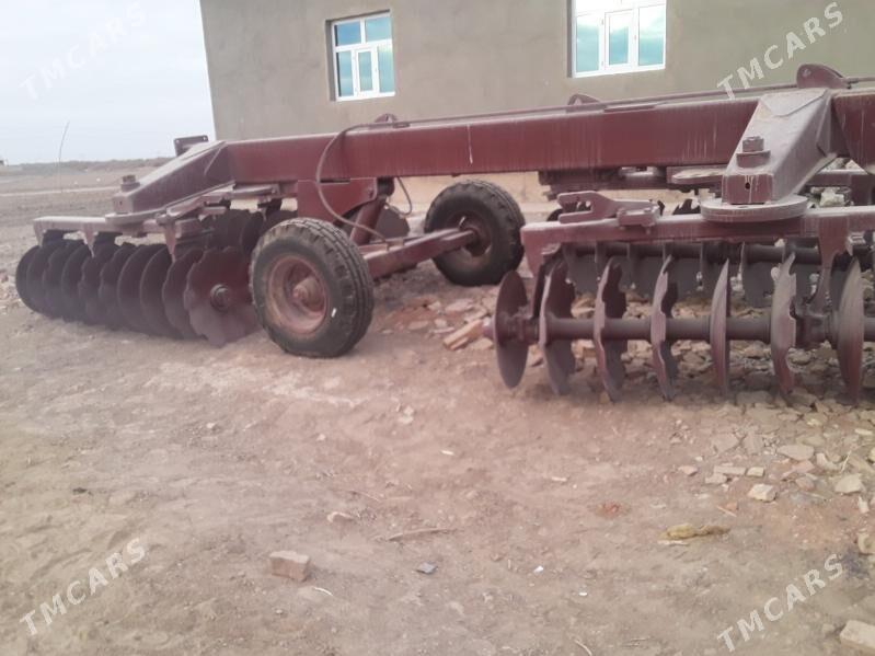 MTZ 82 2022 - 100 000 TMT - Теджен - img 4