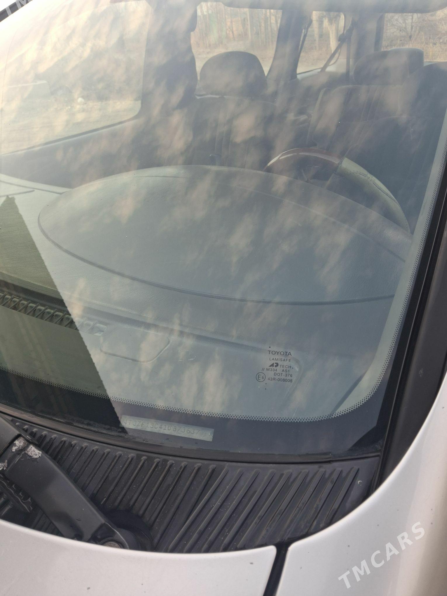 Toyota Sienna 2001 - 170 000 TMT - Дашогуз - img 6