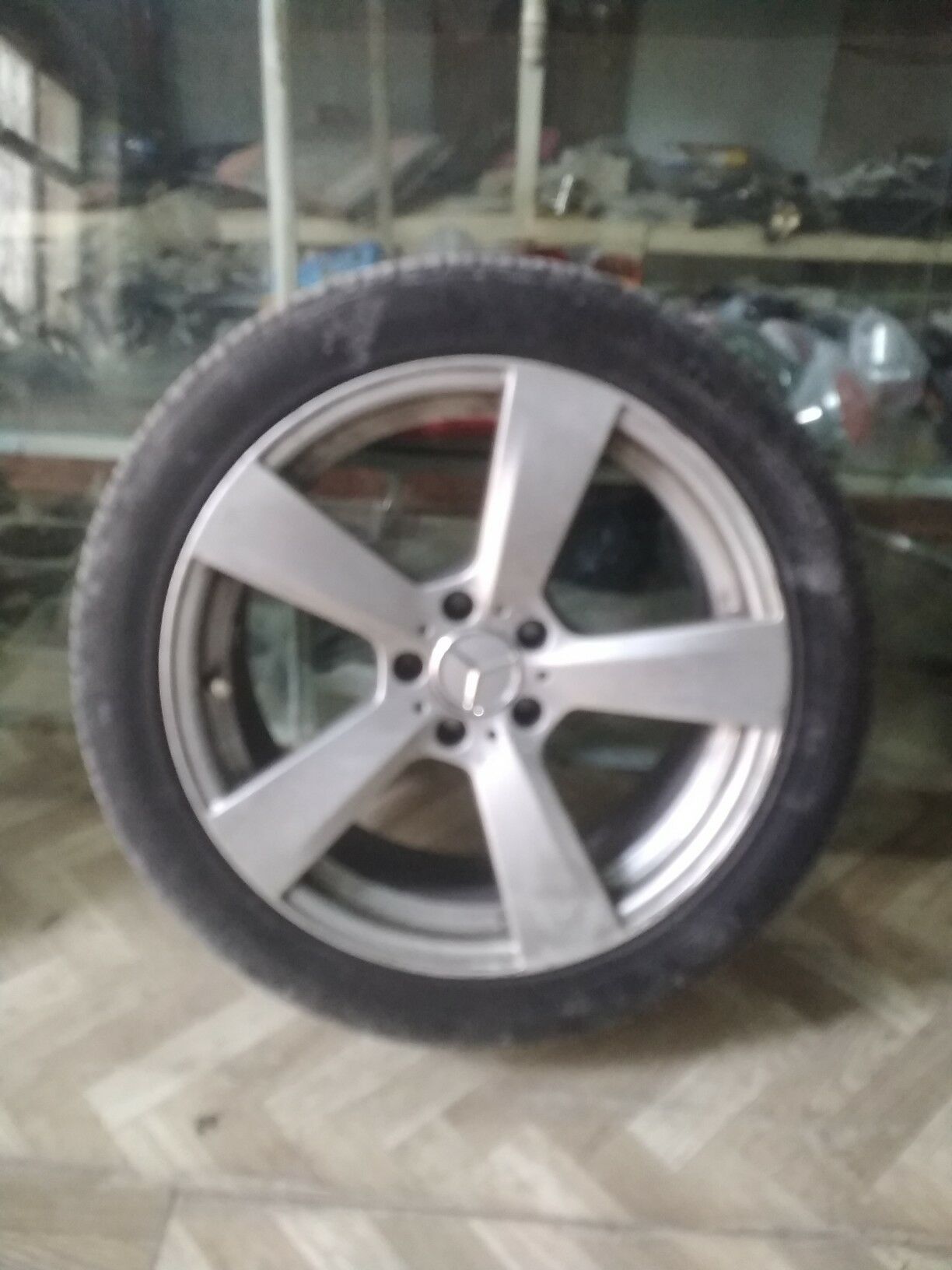 mersedes diska 4 000 TMT - Kaka - img 1