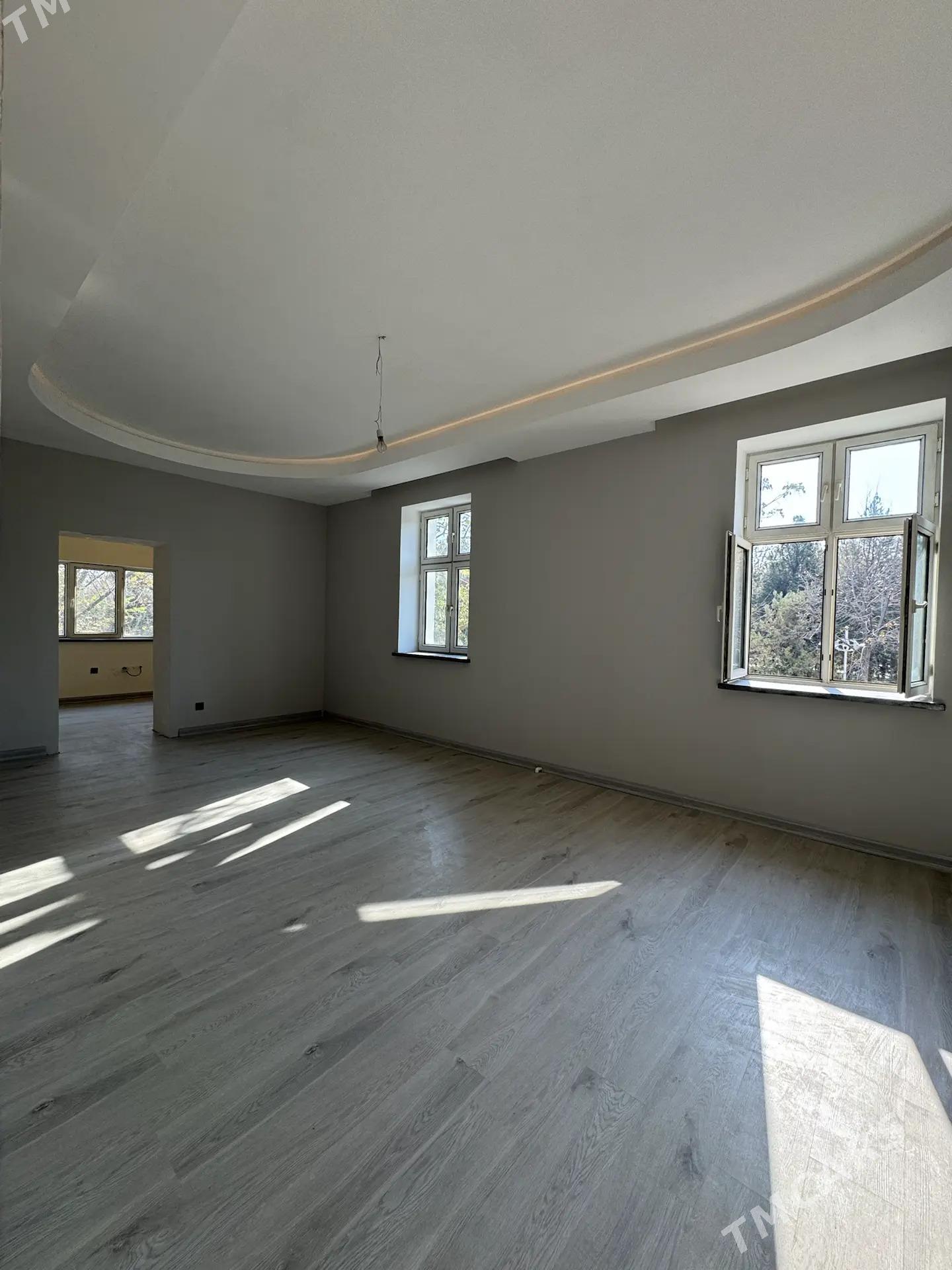 3КОМ-72м²,2ЭТ ЦЕНТР! - Aşgabat - img 1