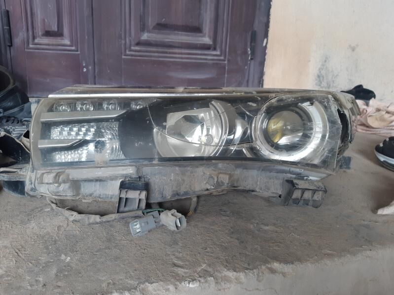 corolla fara 1 500 TMT - Türkmenabat - img 1