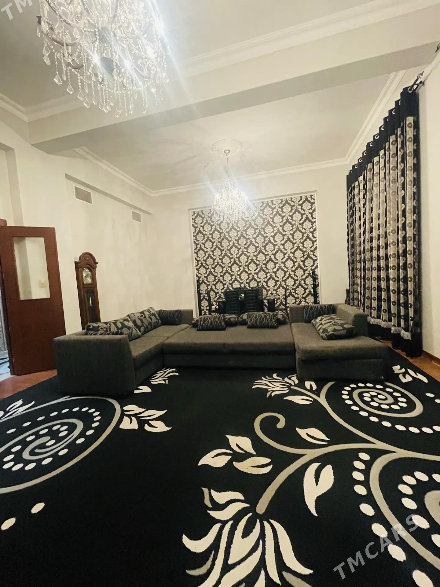 BERKARAR! MOSCOWSKAYA! - ул. Московская (10 йыл абаданчылык ш.) - img 5