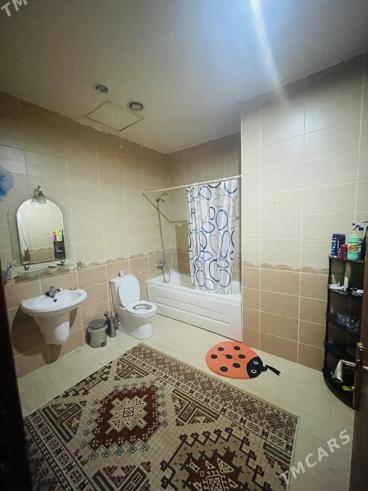 BERKARAR! MOSCOWSKAYA! - ул. Московская (10 йыл абаданчылык ш.) - img 2