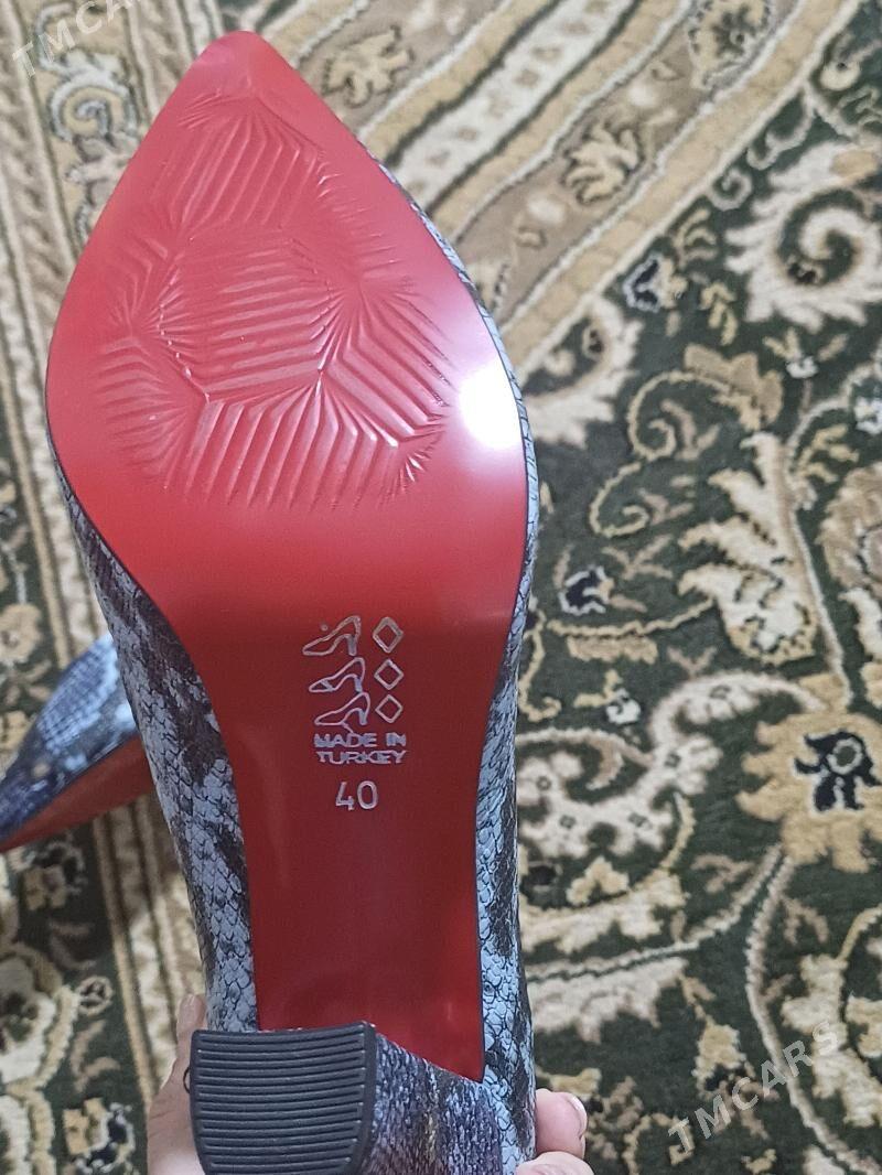 stiletto - Гёкдепе - img 2