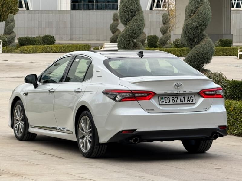 Toyota Camry 2022 - 638 000 TMT - Aşgabat - img 3