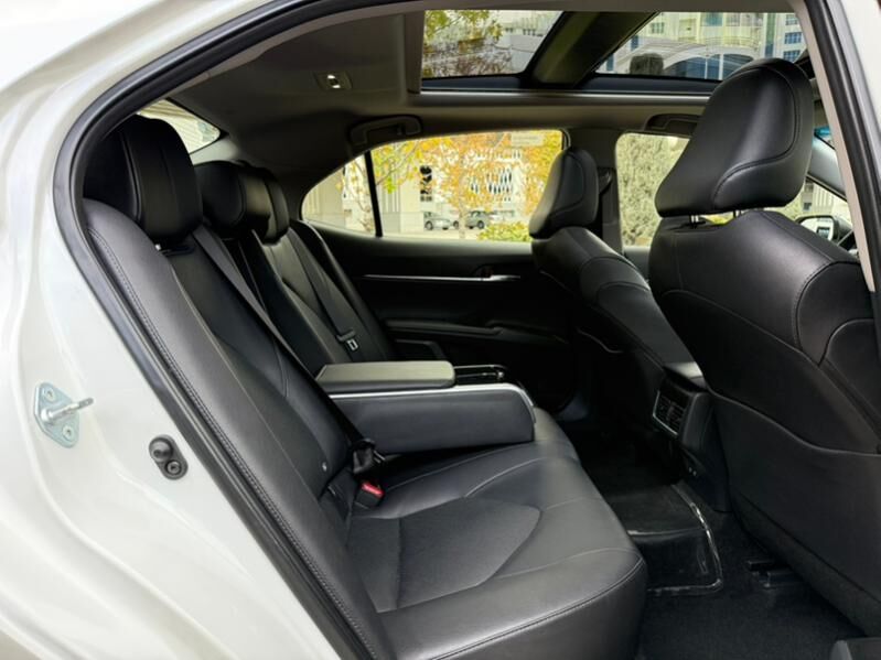 Toyota Camry 2022 - 638 000 TMT - Aşgabat - img 9