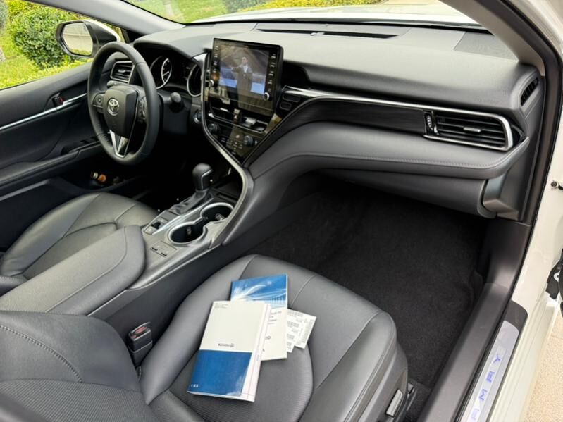 Toyota Camry 2022 - 638 000 TMT - Aşgabat - img 5