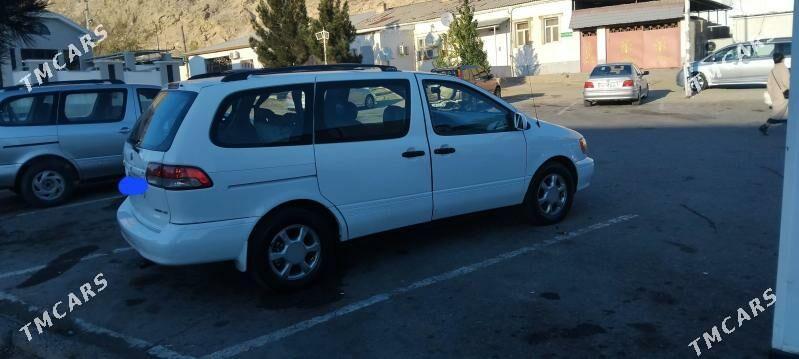 Toyota Sienna 2002 - 160 000 TMT - Туркменбаши - img 3