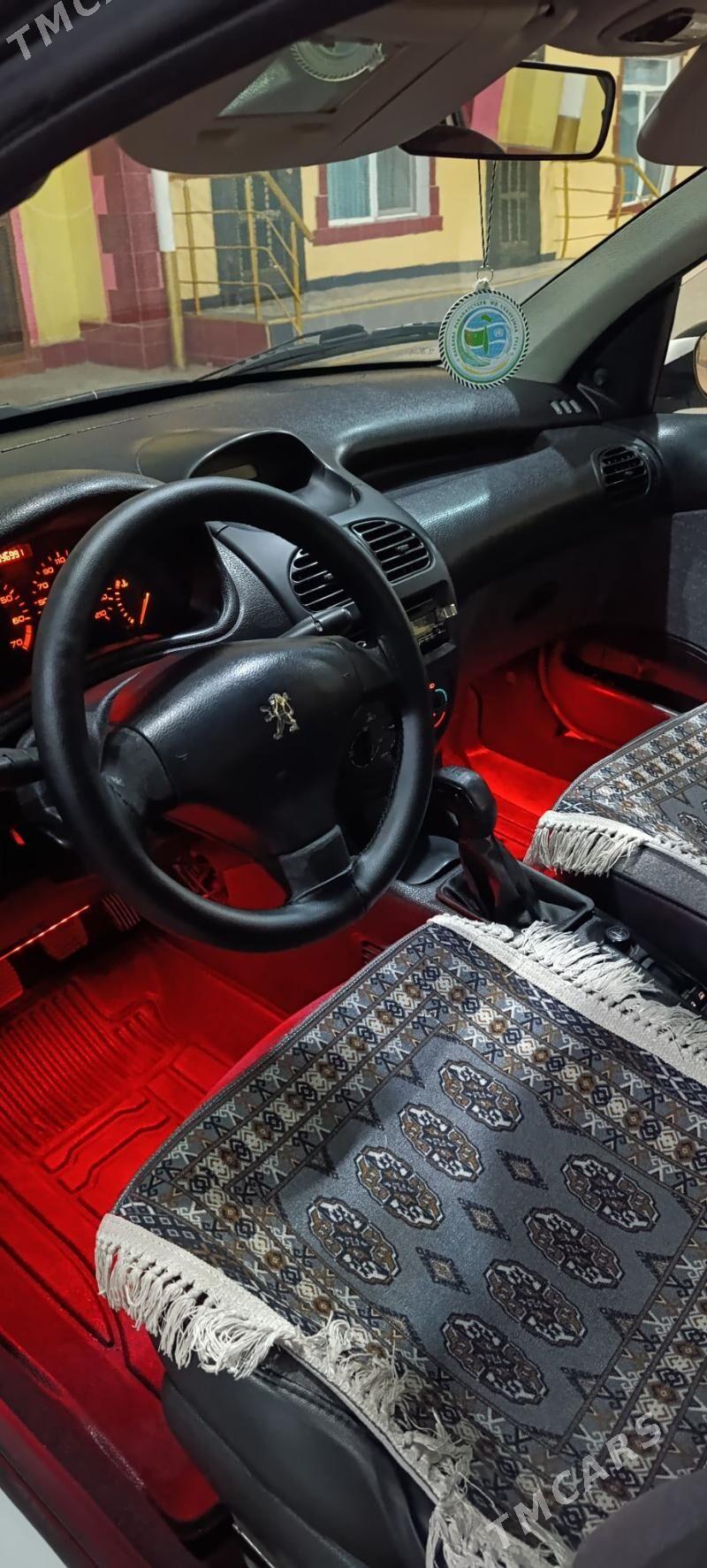 Peugeot 206 2010 - 98 000 TMT - Aşgabat - img 2