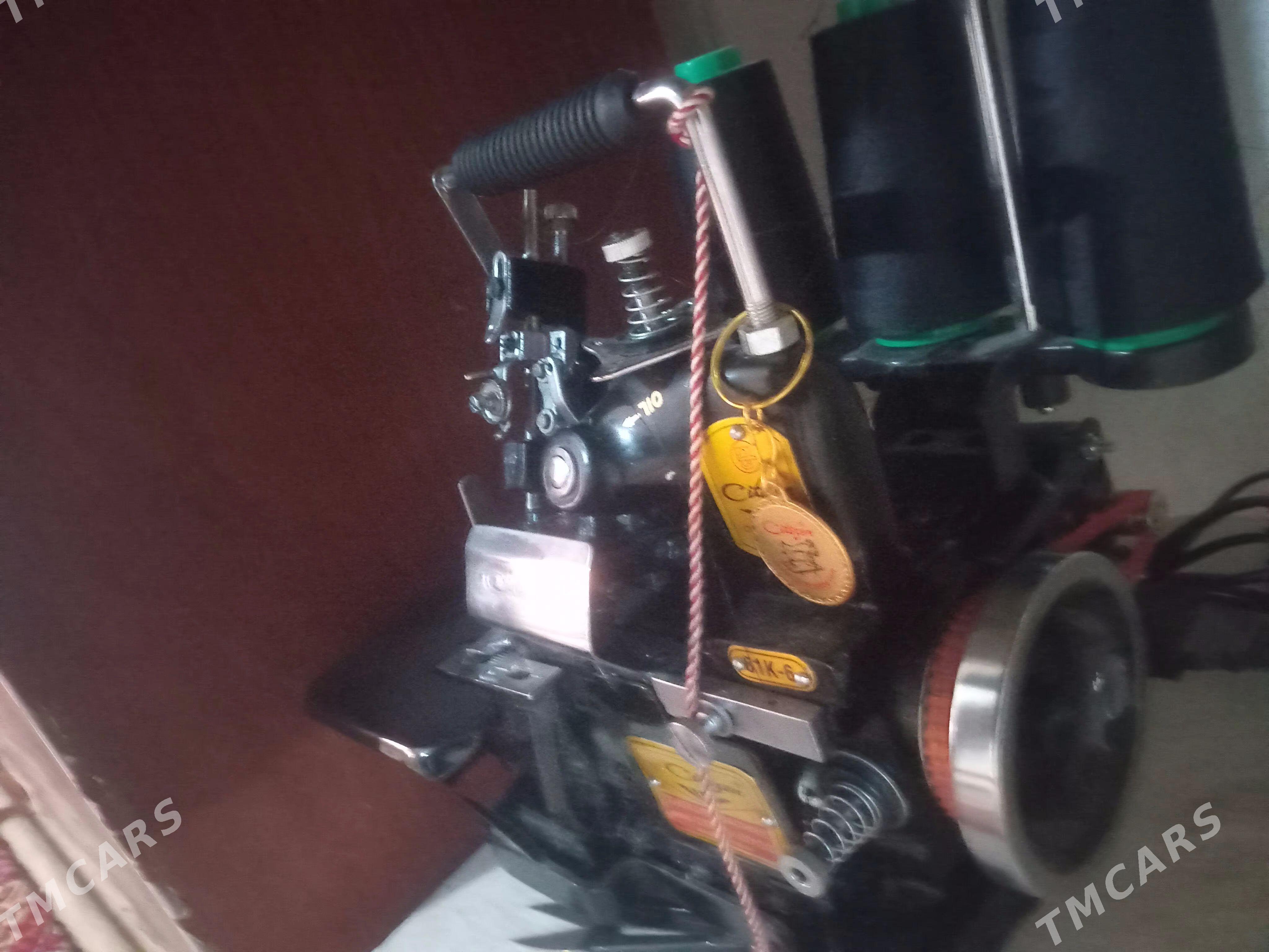 BÜRJÜK MAŞYN - Бахарден - img 2