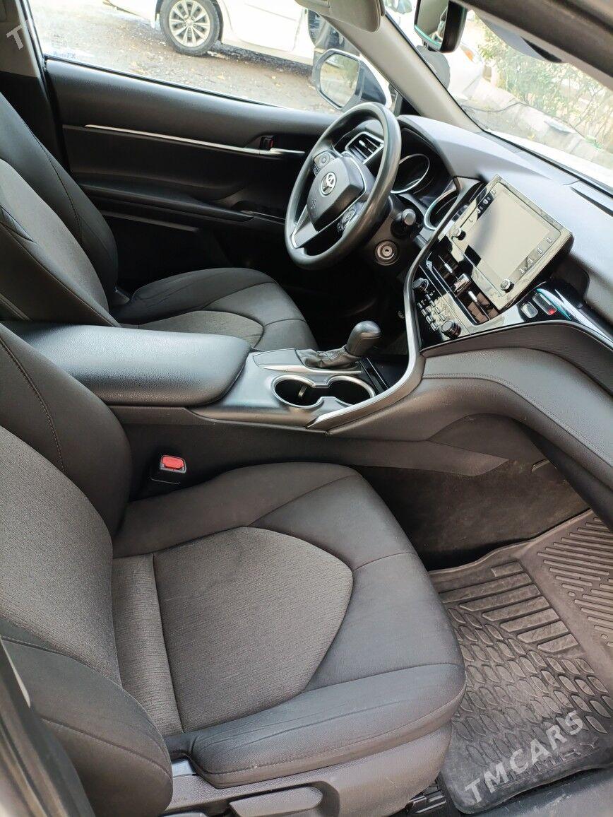 Toyota Camry 2021 - 285 000 TMT - Aşgabat - img 4