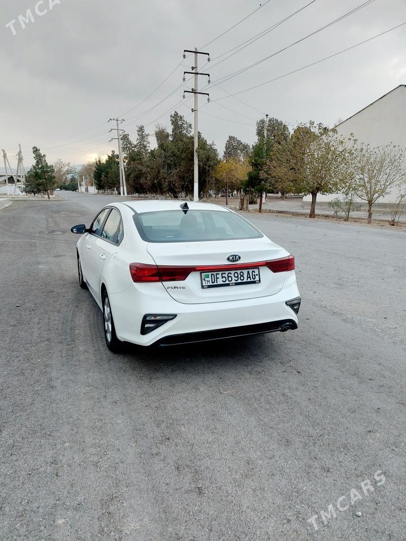 Kia Forte 2022 - 210 000 TMT - Бузмеин - img 5