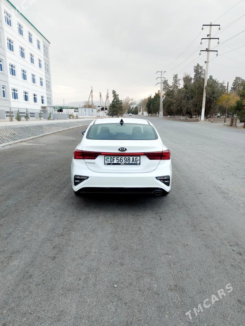 Kia Forte 2022 - 210 000 TMT - Бузмеин - img 6