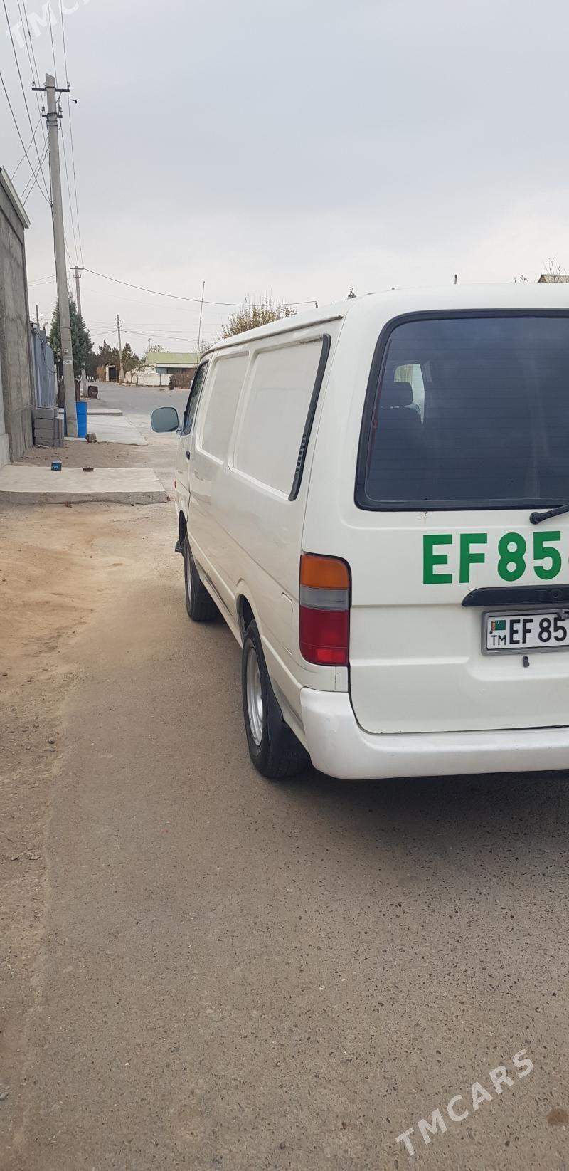 Toyota Hiace 2004 - 105 000 TMT - Ашхабад - img 5
