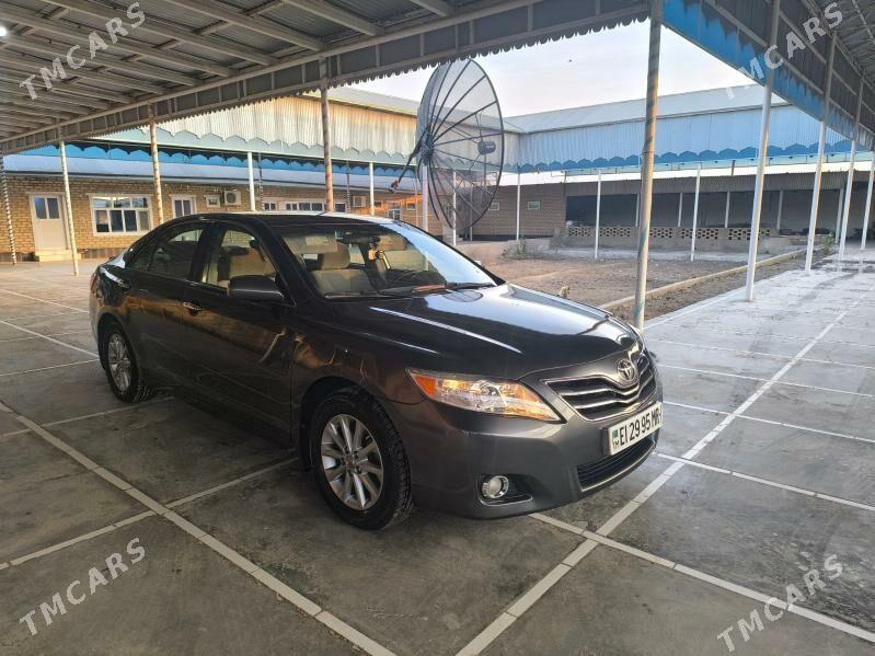 Toyota Camry 2010 - 197 000 TMT - Baýramaly - img 2