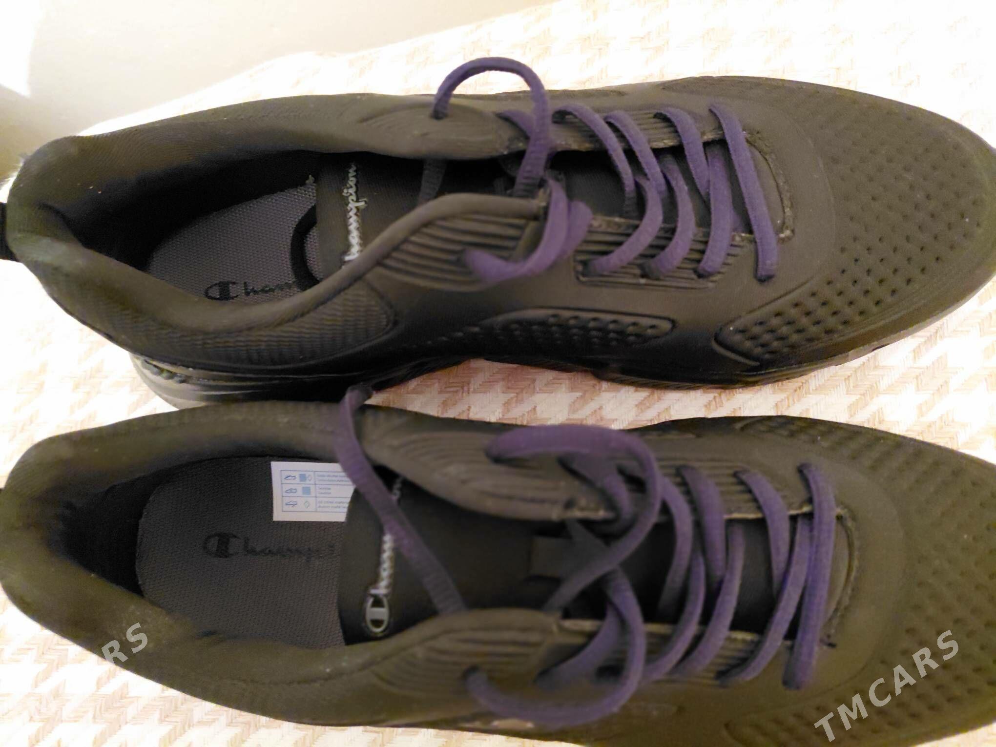 Кроссовки новые - Parahat 2 - img 2