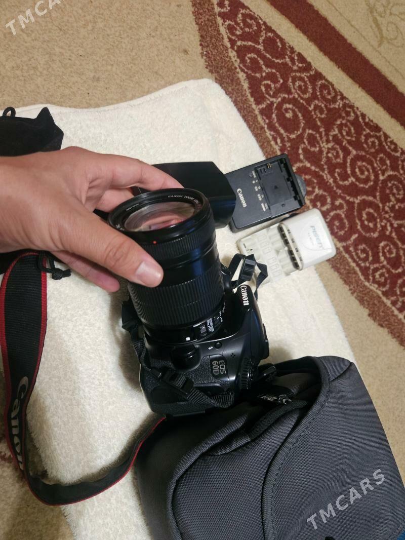 Canon 60 D - 3 мкр - img 3